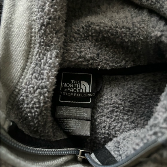 North face jacket - Picture 4 of 6